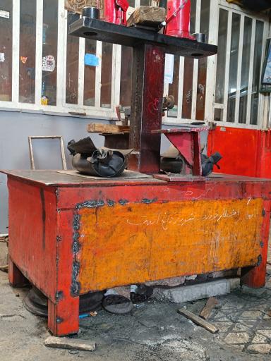 عکس لاستیک دست دوم 