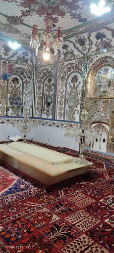 عکس انگورستان ملک التجار