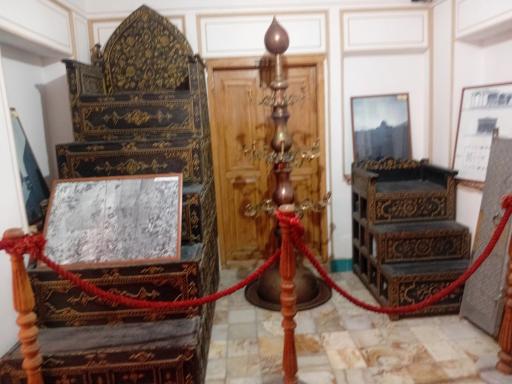 عکس انگورستان ملک التجار