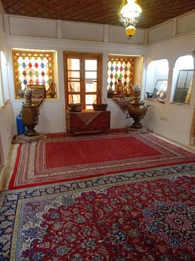 عکس انگورستان ملک التجار