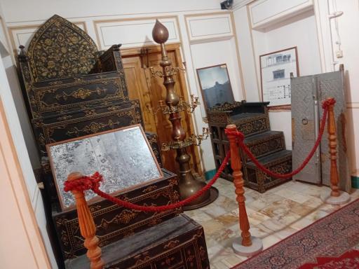 عکس انگورستان ملک التجار