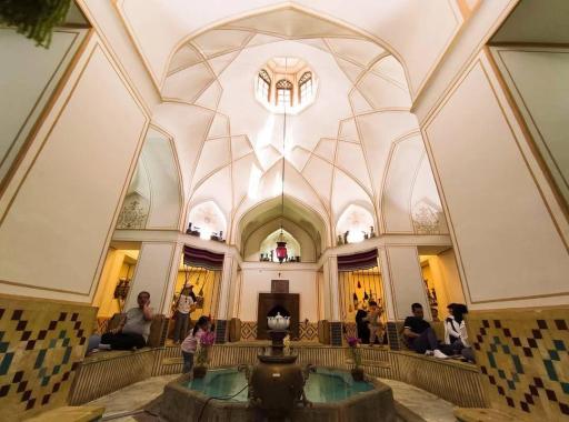 عکس انگورستان ملک التجار