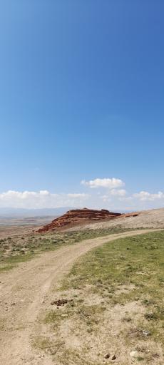عکس تپه سرخ 