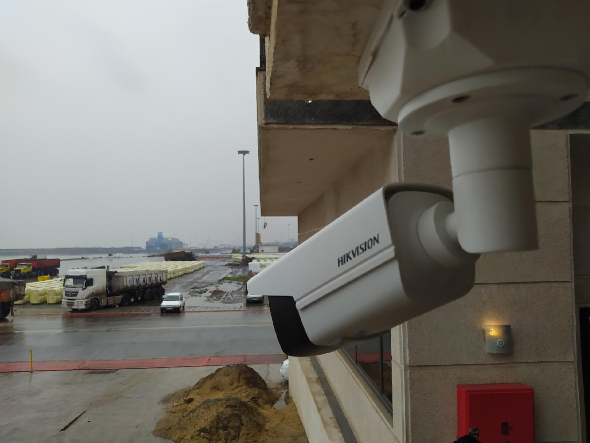 عکس فروشگاه دوربین مداربسته داهینا صنعت