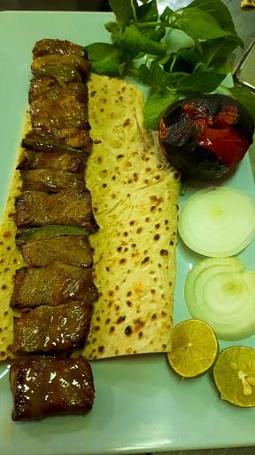 عکس رستوران چهارباغ