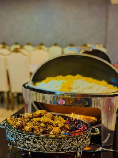 عکس کافه باغ امپراطور