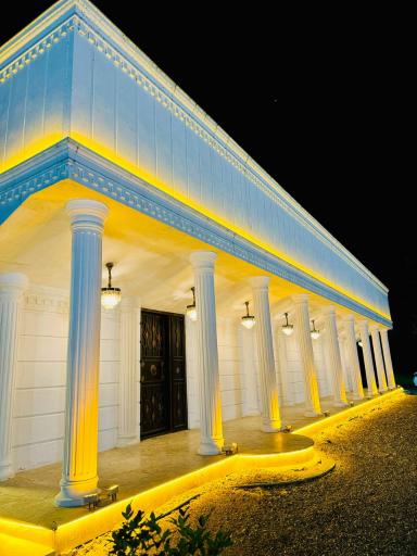 عکس کافه باغ امپراطور