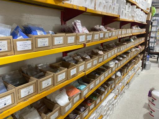 عکس فروشگاه سفال و سرامیک بارمان سرام