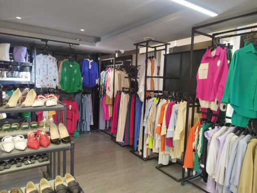 عکس اشکان بوتیک 