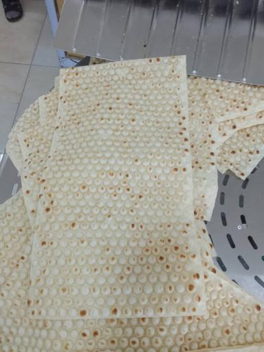 عکس نانوایی لواشی برکت خدا 