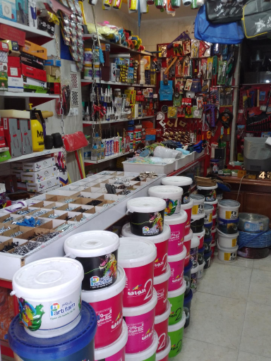 عکس رنگ و ابزار