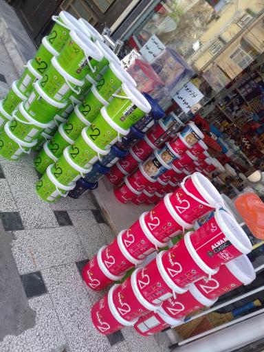 عکس رنگ و ابزار