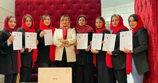 عکس آموزشگاه خیاطی و مزون آوا