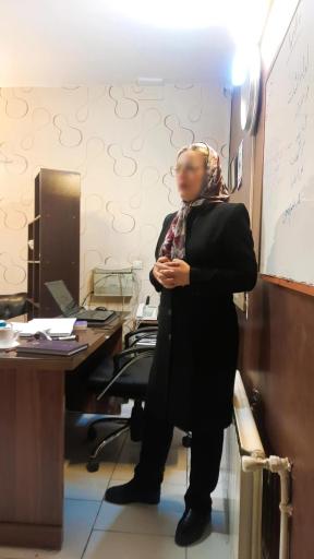 عکس دفتر وکالت فاطمه صدق آمیز