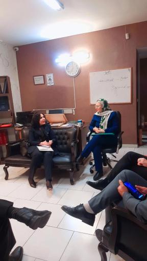 عکس دفتر وکالت فاطمه صدق آمیز