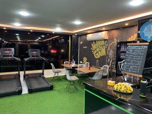 عکس باشگاه آریا من