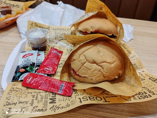 پیتزا لموند