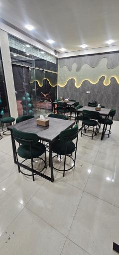 عکس کبابی تورج خان