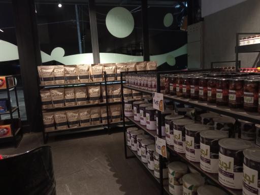 عکس فروشگاه لویه رودبار