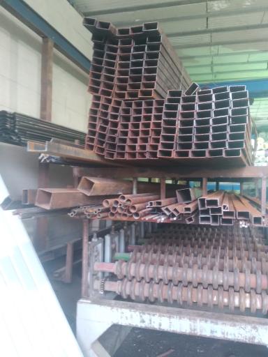 آهن فروشی و کارخانه ورق شیروانی رضا صفری