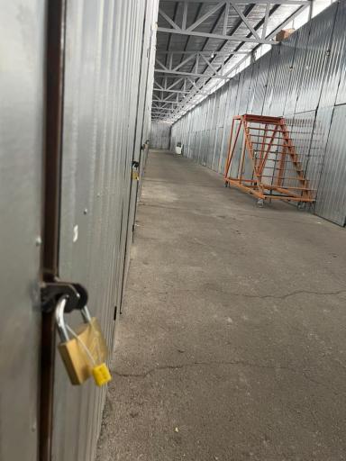 عکس انبار های اجاره ای تهران دپو ( شعبه شرق حکیمیه )