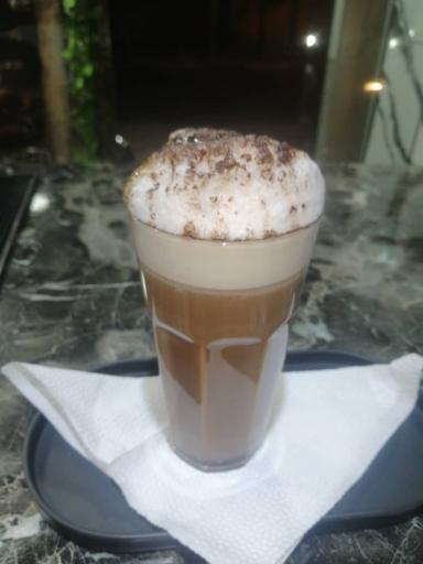 عکس کافه ترنج