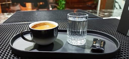 عکس کافه ترنج