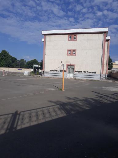 عکس دبیرستان پسرانه دولتی گلشن راز