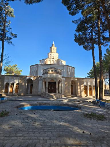 عکس ارگ کلاه فرنگی بیرجند