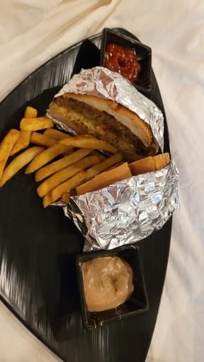 عکس هتل آوینا