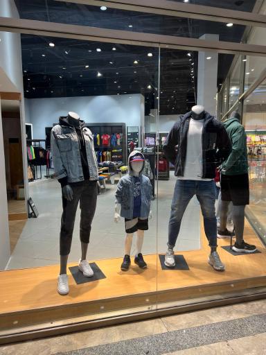 عکس فروشگاه بوسینی