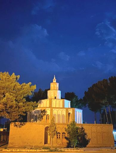 عکس ارگ کلاه فرنگی بیرجند