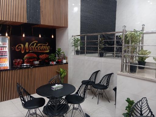 عکس پیتزا سوخاری خوشمزه