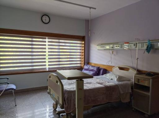 عکس بیمارستان تخصصی و فوق تخصصی مهر