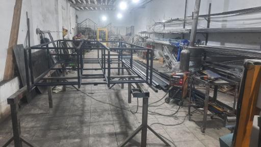 عکس تولید رگال و استند گل مفیدجوش