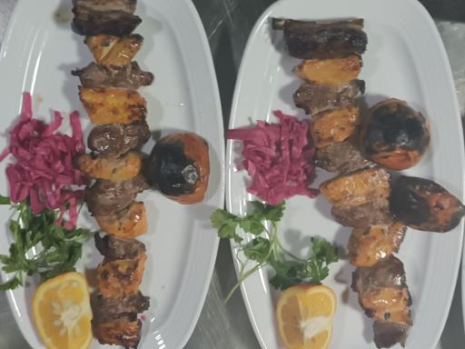 عکس رستوران دربند