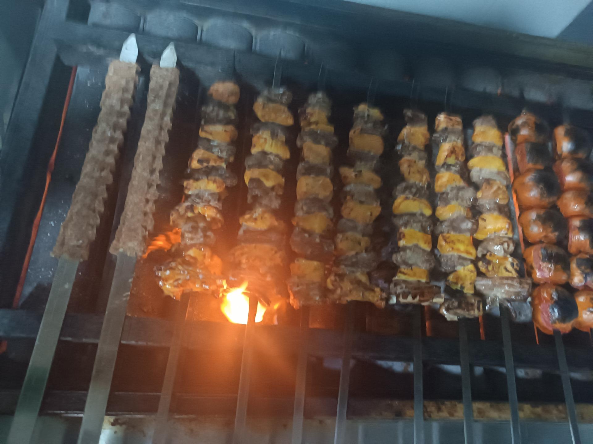 عکس رستوران دربند