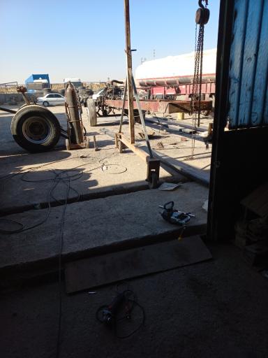 عکس جوشکاری و آهنگری حاصل دوست