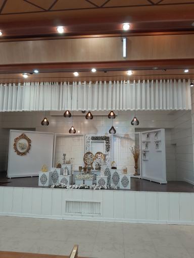 عکس تالار اردیبهشت