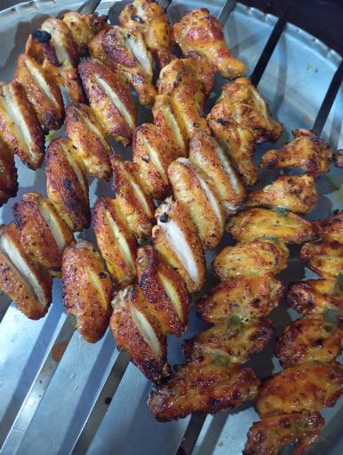 عکس رستوران و غذای آماده شانلی