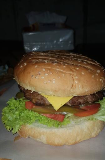 عکس آختامار فود