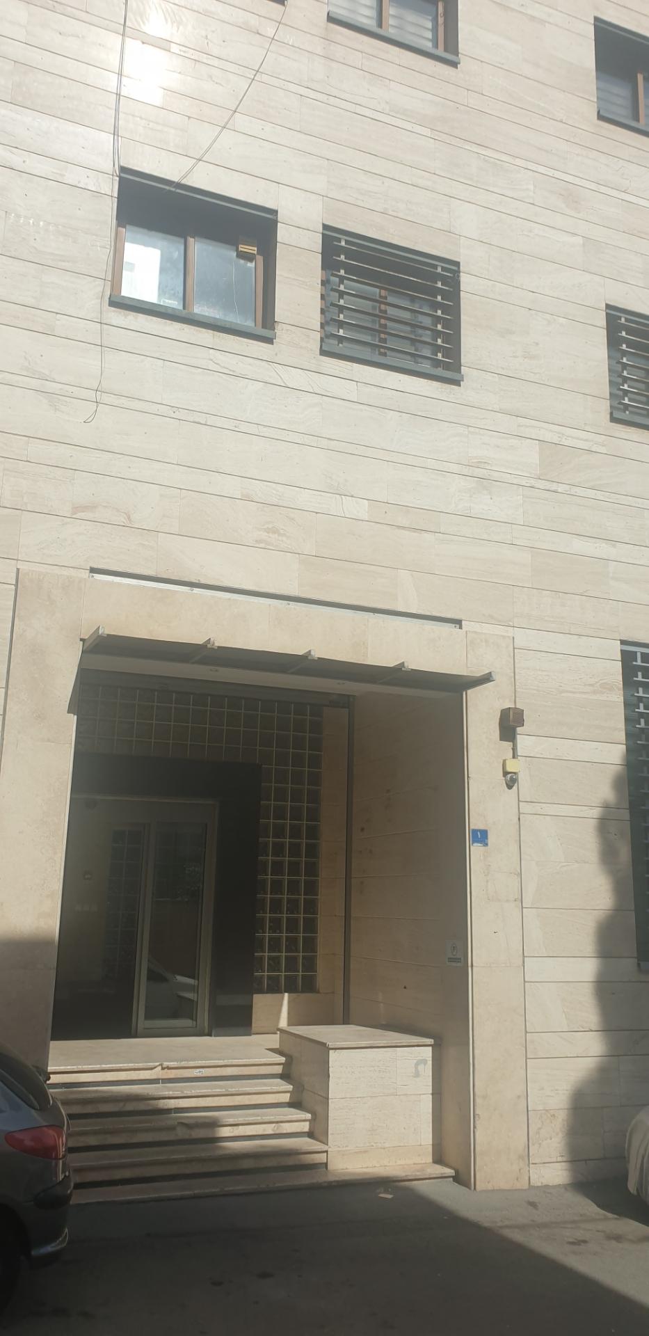 عکس شرکت پرتو خازن