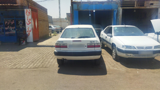 عکس تعمیرگاه تخصصی هیوندا کیا زانتیا بستان