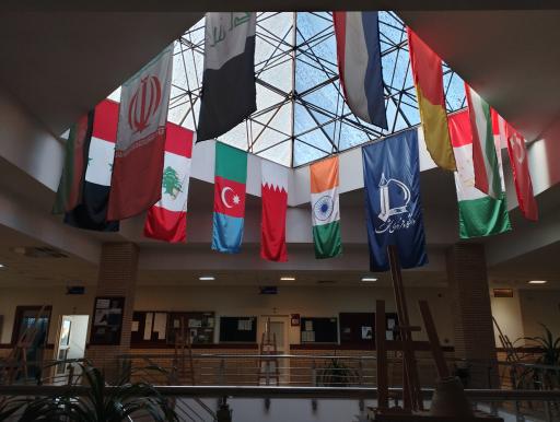 عکس دانشکده معماری و شهرسازی