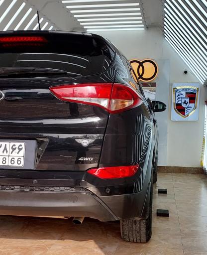 عکس مرکز تشخیص رنگ خودرو گیل