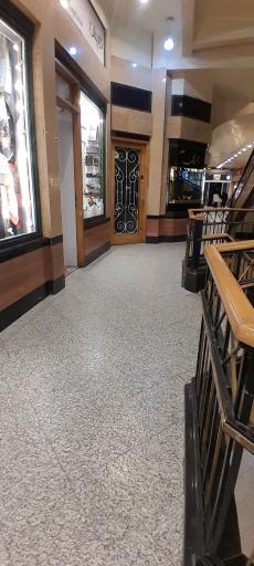 عکس مجتمع تجاری وصال