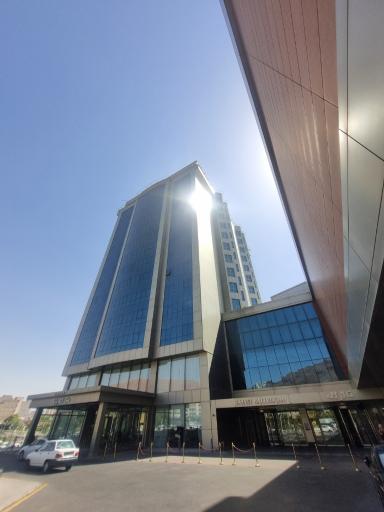 عکس مرکز خرید لاله پارک