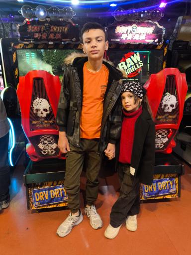 مرکز خرید لاله پارک