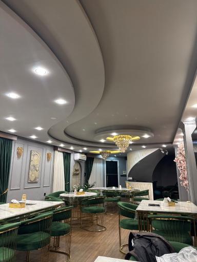 عکس رستوران پرویزی
