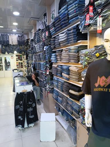 بویتک احسان عباسیان